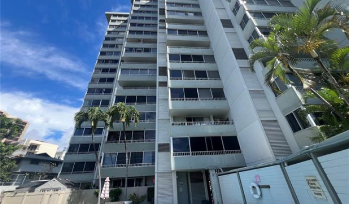 1400 Pensacola Street,Honolulu,Hawaii,96822,2 Bedrooms Bedrooms,2 BathroomsBathrooms,Condo/Townhouse,Pensacola,11,19347417
