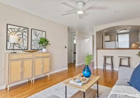 949 Ala Nanala Street,Honolulu,Hawaii,96818,2 Bedrooms Bedrooms,1 BathroomBathrooms,Condo/Townhouse,Ala Nanala,12,18181870