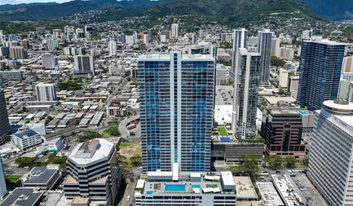 1391 Kapiolani Boulevard,Honolulu,Hawaii,96814,2 Bedrooms Bedrooms,2 BathroomsBathrooms,Condo/Townhouse,Kapiolani,28,19348615