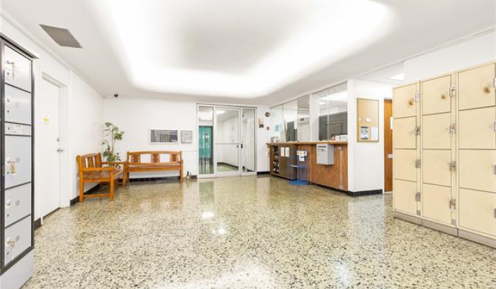 1560 Kanunu Street,Honolulu,Hawaii,96814,1 BathroomBathrooms,Condo/Townhouse,Kanunu,14,19348687