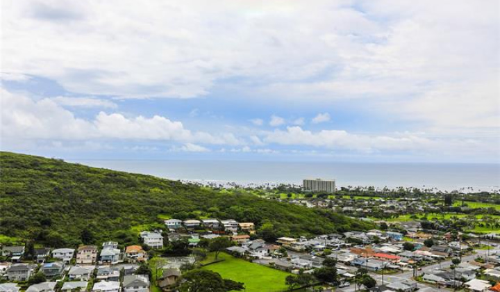 1627 Halekoa Drive,Honolulu,Hawaii,96821,3 ベッドルーム ベッドルーム,2 バスルームバスルーム,一戸建て,Halekoa,19349905