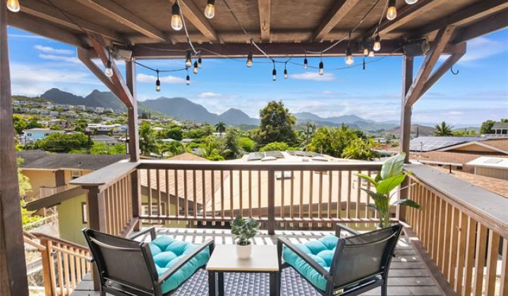 1270 Loho Street,Kailua,Hawaii,96734,4 Bedrooms Bedrooms,3 BathroomsBathrooms,Single family,Loho,18184587