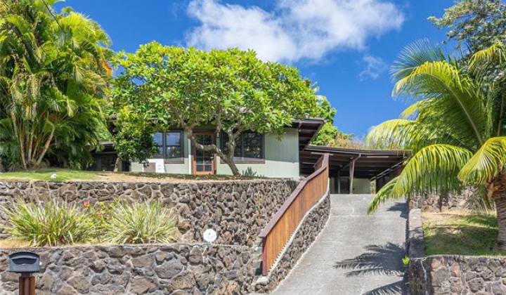 1270 Loho Street,Kailua,Hawaii,96734,4 Bedrooms Bedrooms,3 BathroomsBathrooms,Single family,Loho,18184587