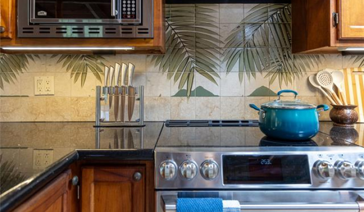 1270 Loho Street,Kailua,Hawaii,96734,4 Bedrooms Bedrooms,3 BathroomsBathrooms,Single family,Loho,18184587
