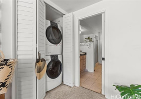 2895 Kalakaua Avenue,Honolulu,Hawaii,96815,1 Bedroom Bedrooms,1 BathroomBathrooms,Condo/Townhouse,Kalakaua,3,18184666