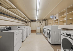 2895 Kalakaua Avenue,Honolulu,Hawaii,96815,1 Bedroom Bedrooms,1 BathroomBathrooms,Condo/Townhouse,Kalakaua,3,18184666