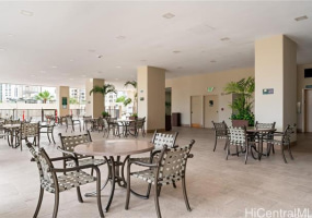 2240 Kuhio Avenue,Honolulu,Hawaii,96815,1 ベッドルーム ベッドルーム,1 バスルームバスルーム,コンド / タウンハウス,Kuhio,24,18634020