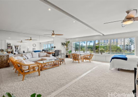 2895 Kalakaua Avenue,Honolulu,Hawaii,96815,1 Bedroom Bedrooms,1 BathroomBathrooms,Condo/Townhouse,Kalakaua,3,18184666