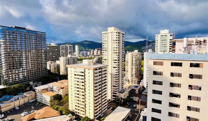 2427 Kuhio Avenue,Honolulu,Hawaii,96815,1 ベッドルーム ベッドルーム,1 バスルームバスルーム,コンド / タウンハウス,Kuhio,22,19353395