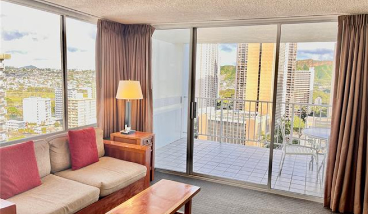 2427 Kuhio Avenue,Honolulu,Hawaii,96815,1 ベッドルーム ベッドルーム,1 バスルームバスルーム,コンド / タウンハウス,Kuhio,22,19353395