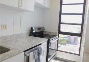 1556 Piikoi Street,Honolulu,Hawaii,96822,1 ベッドルーム ベッドルーム,1 バスルームバスルーム,コンド / タウンハウス,Piikoi,18,18185099