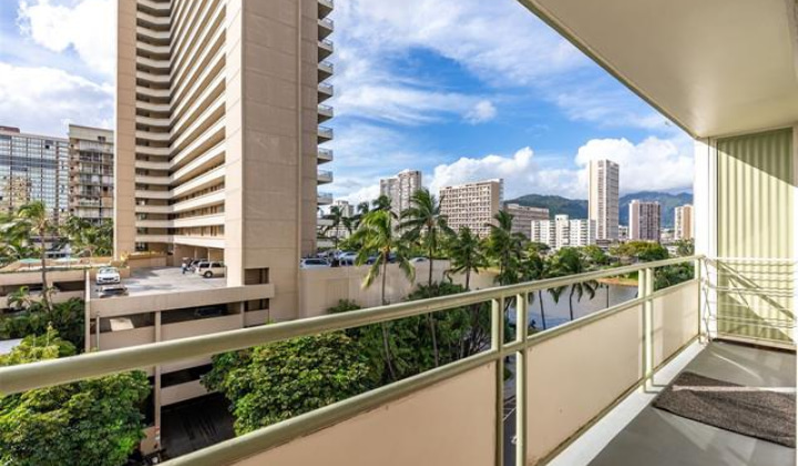 445 Kaiolu Street,Honolulu,Hawaii,96815,1 ベッドルーム ベッドルーム,1 バスルームバスルーム,コンド / タウンハウス,Kaiolu,6,19375109