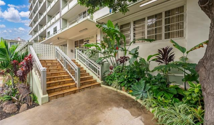 445 Kaiolu Street,Honolulu,Hawaii,96815,1 ベッドルーム ベッドルーム,1 バスルームバスルーム,コンド / タウンハウス,Kaiolu,6,19375109
