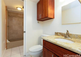 1624 Kanunu Street,Honolulu,Hawaii,96814,2 Bedrooms Bedrooms,1 BathroomBathrooms,Condo/Townhouse,Kanunu,7,18185522