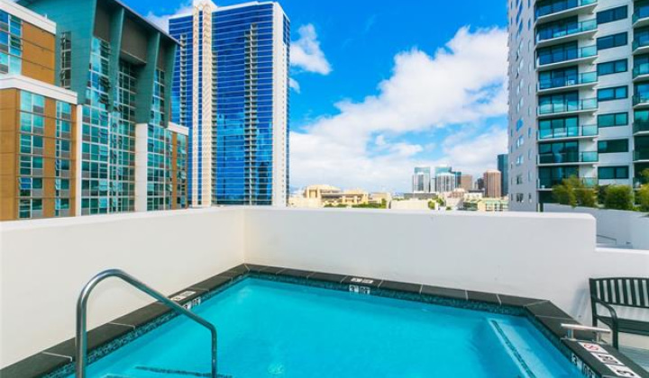 615 Keawe Street,Honolulu,Hawaii,96813,2 ベッドルーム ベッドルーム,2 バスルームバスルーム,コンド / タウンハウス,Keawe,40,18185629