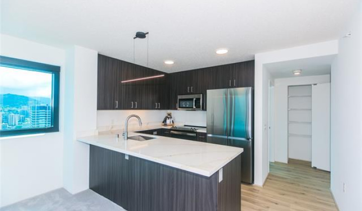 615 Keawe Street,Honolulu,Hawaii,96813,2 ベッドルーム ベッドルーム,2 バスルームバスルーム,コンド / タウンハウス,Keawe,40,18185629