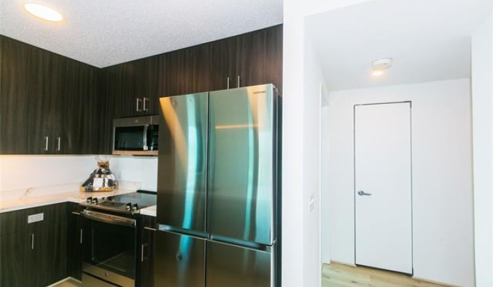 615 Keawe Street,Honolulu,Hawaii,96813,2 ベッドルーム ベッドルーム,2 バスルームバスルーム,コンド / タウンハウス,Keawe,40,18185629