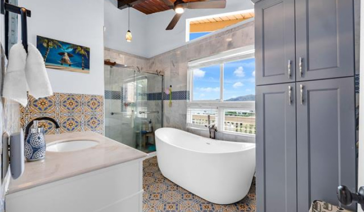 45-55 Lilipuna Road,Kaneohe,Hawaii,96744,4 Bedrooms Bedrooms,4 BathroomsBathrooms,Single family,Lilipuna,18186513
