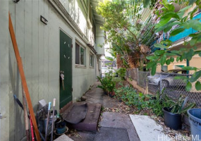 1504 Dominis Street,Honolulu,Hawaii,96822,6 ベッドルーム ベッドルーム,4 バスルームバスルーム,一戸建て,Dominis,18637411