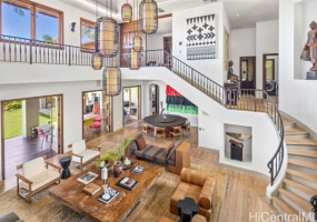 718 Puuikena Drive,Honolulu,Hawaii,96821,7 ベッドルーム ベッドルーム,6 バスルームバスルーム,一戸建て,Puuikena,18186822