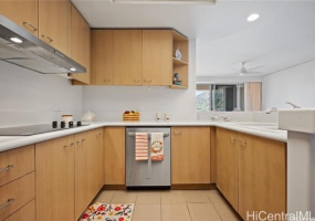 1 Keahole Place,Honolulu,Hawaii,96825,2 Bedrooms Bedrooms,2 BathroomsBathrooms,Condo/Townhouse,Keahole,1,18186984