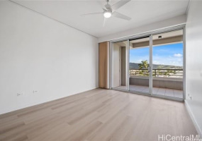 1 Keahole Place,Honolulu,Hawaii,96825,2 Bedrooms Bedrooms,2 BathroomsBathrooms,Condo/Townhouse,Keahole,1,18186984