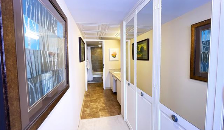1650 Ala Moana Boulevard,Honolulu,Hawaii,96815,2 Bedrooms Bedrooms,2 BathroomsBathrooms,Condo/Townhouse,Ala Moana,34,19355811