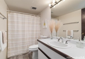 222 Vineyard Street,Honolulu,Hawaii,96813,3 Bedrooms Bedrooms,2 BathroomsBathrooms,Condo/Townhouse,Vineyard,3,18187349