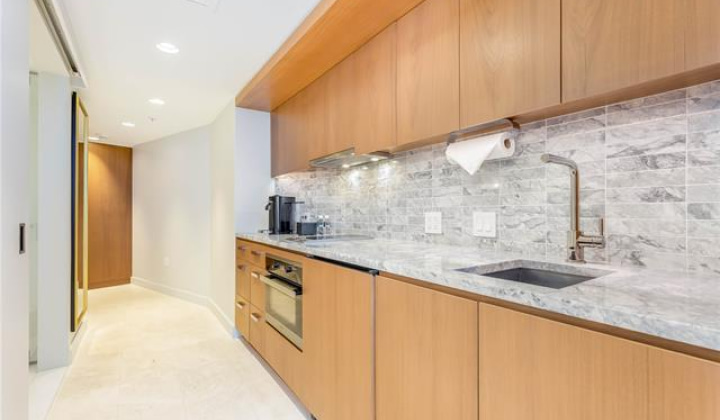 2139 Kuhio Avenue,Honolulu,Hawaii,96815,1 BathroomBathrooms,Condo/Townhouse,Kuhio,21,18187655