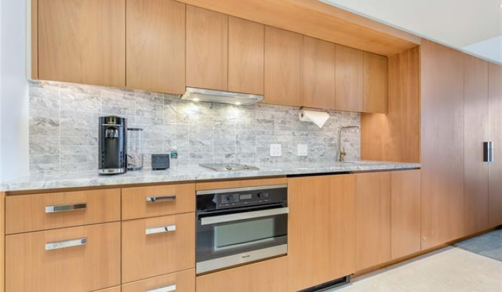 2139 Kuhio Avenue,Honolulu,Hawaii,96815,1 BathroomBathrooms,Condo/Townhouse,Kuhio,21,18187655