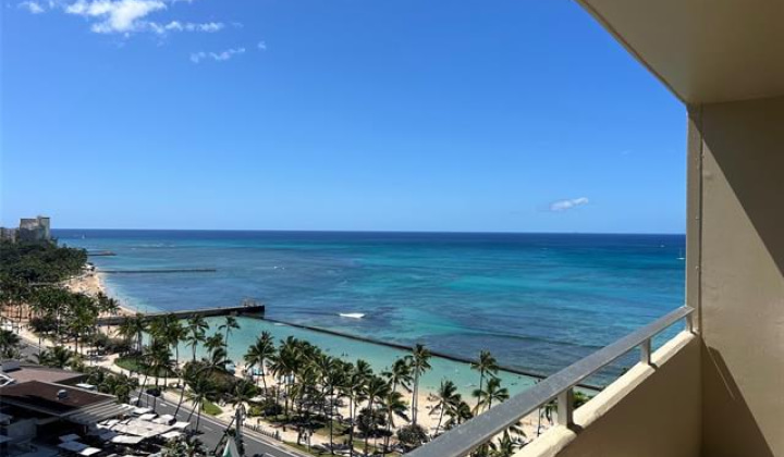 2500 Kalakaua Avenue,Honolulu,Hawaii,96815,2 ベッドルーム ベッドルーム,2 バスルームバスルーム,コンド / タウンハウス,Kalakaua,16,19356411