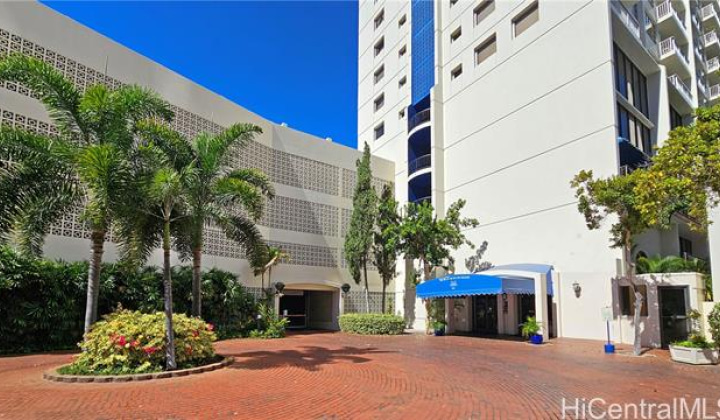 400 Hobron Lane,Honolulu,Hawaii,96815,1 ベッドルーム ベッドルーム,1 バスルームバスルーム,コンド / タウンハウス,Hobron,14,18638097