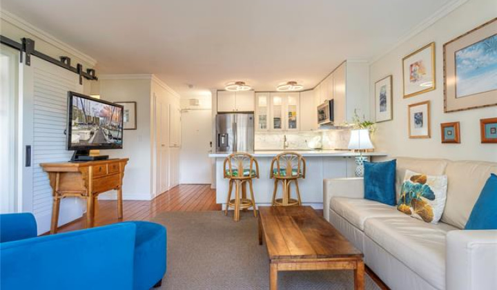 2140 Kuhio Avenue,Honolulu,Hawaii,96815,1 Bedroom Bedrooms,1 BathroomBathrooms,Condo/Townhouse,Kuhio,6,18188582