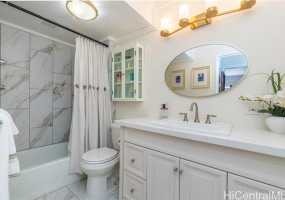 2140 Kuhio Avenue,Honolulu,Hawaii,96815,1 Bedroom Bedrooms,1 BathroomBathrooms,Condo/Townhouse,Kuhio,6,18188582