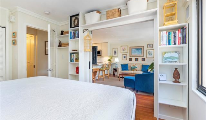 2140 Kuhio Avenue,Honolulu,Hawaii,96815,1 Bedroom Bedrooms,1 BathroomBathrooms,Condo/Townhouse,Kuhio,6,18188582