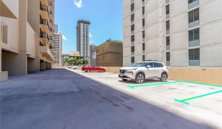 2140 Kuhio Avenue,Honolulu,Hawaii,96815,1 Bedroom Bedrooms,1 BathroomBathrooms,Condo/Townhouse,Kuhio,6,18188582