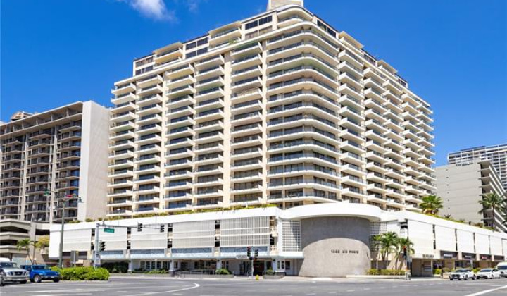 1860 Ala Moana Boulevard,Honolulu,Hawaii,96815,2 Bedrooms Bedrooms,2 BathroomsBathrooms,Condo/Townhouse,Ala Moana,17,18638359