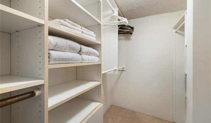 1600 Ala Moana Boulevard,Honolulu,Hawaii,96815,2 Bedrooms Bedrooms,2 BathroomsBathrooms,Condo/Townhouse,Ala Moana,19,19357654