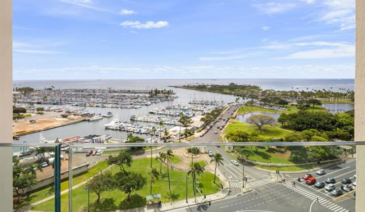 1600 Ala Moana Boulevard,Honolulu,Hawaii,96815,2 Bedrooms Bedrooms,2 BathroomsBathrooms,Condo/Townhouse,Ala Moana,19,19357654