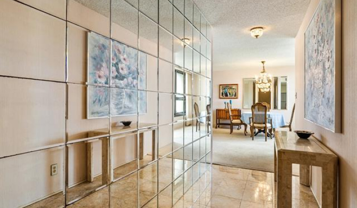 1600 Ala Moana Boulevard,Honolulu,Hawaii,96815,2 Bedrooms Bedrooms,2 BathroomsBathrooms,Condo/Townhouse,Ala Moana,19,19357654