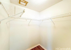 2463 Kuhio Avenue,Honolulu,Hawaii,96815,1 BathroomBathrooms,Condo/Townhouse,Kuhio,8,17781453