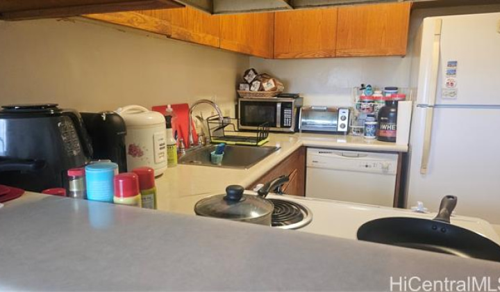 2463 Kuhio Avenue,Honolulu,Hawaii,96815,1 BathroomBathrooms,Condo/Townhouse,Kuhio,8,17781453