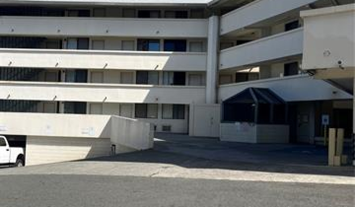 2860 Waialae Avenue,Honolulu,Hawaii,96826,1 Bedroom Bedrooms,1 BathroomBathrooms,Condo/Townhouse,Waialae,1,18191209