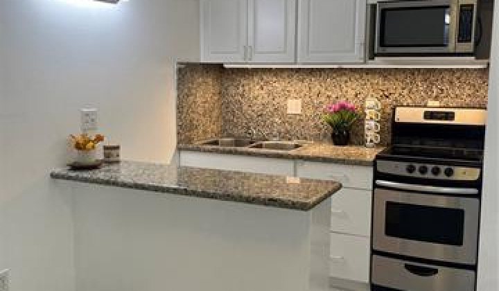 2860 Waialae Avenue,Honolulu,Hawaii,96826,1 Bedroom Bedrooms,1 BathroomBathrooms,Condo/Townhouse,Waialae,1,18191209