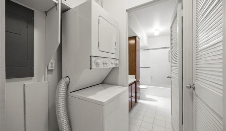 1545 Nehoa Street,Honolulu,Hawaii,96822,1 ベッドルーム ベッドルーム,1 バスルームバスルーム,コンド / タウンハウス,Nehoa,7,19358205