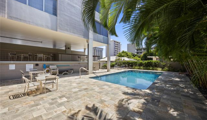 1545 Nehoa Street,Honolulu,Hawaii,96822,1 ベッドルーム ベッドルーム,1 バスルームバスルーム,コンド / タウンハウス,Nehoa,7,19358205