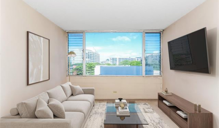 1624 Dole Street,Honolulu,Hawaii,96822,2 Bedrooms Bedrooms,1 BathroomBathrooms,Condo/Townhouse,Dole,6,19358235