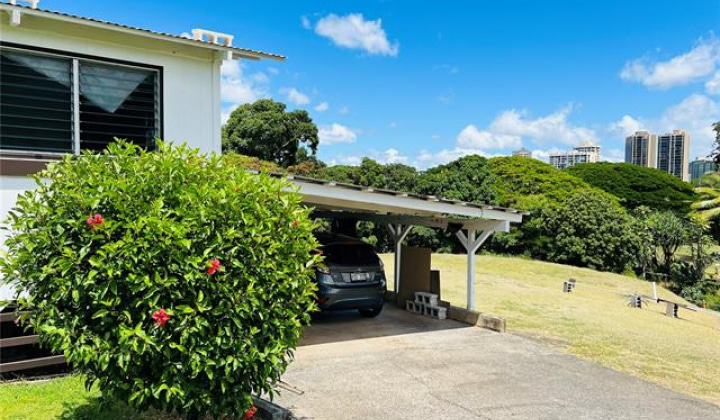 322 Auwaiolimu Street,Honolulu,Hawaii,96813,5 ベッドルーム ベッドルーム,3 バスルームバスルーム,一戸建て,Auwaiolimu,18191352
