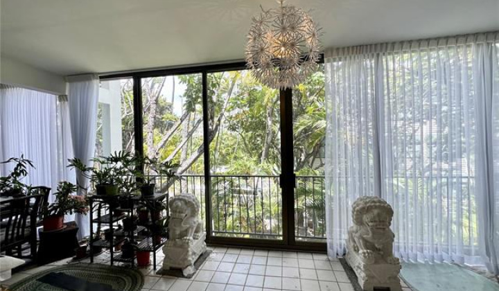 4999 Kahala Avenue,Honolulu,Hawaii,96816,2 Bedrooms Bedrooms,2 BathroomsBathrooms,Condo/Townhouse,Kahala,2,18191364
