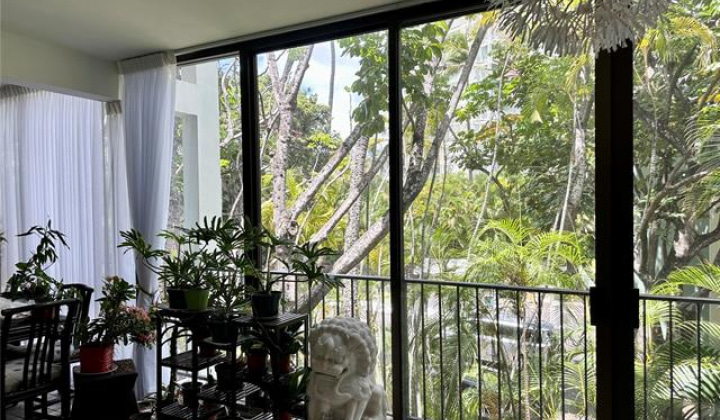 4999 Kahala Avenue,Honolulu,Hawaii,96816,2 Bedrooms Bedrooms,2 BathroomsBathrooms,Condo/Townhouse,Kahala,2,18191364